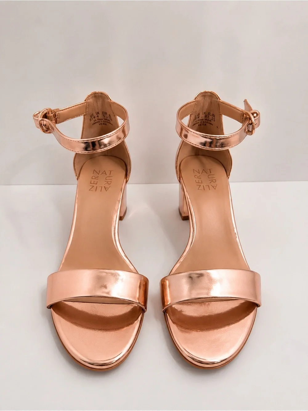Naturalizer Vera Rose Gold Metallic Block Heel Sandals Women’s 6.5M NIB